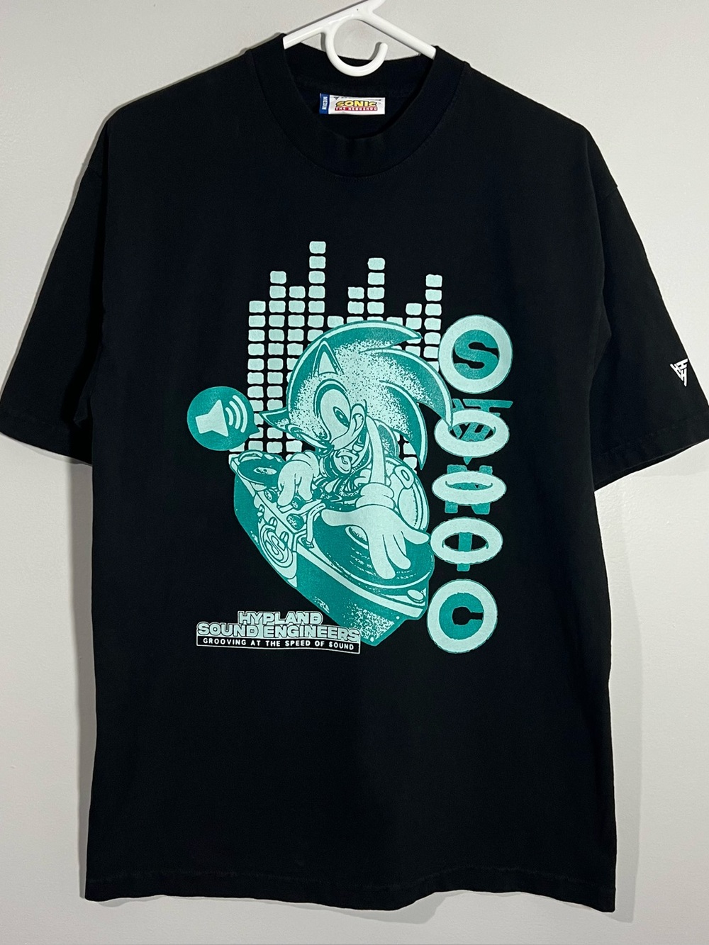 Hypland X Sonic The Hedgehog Sound Black Blue Short Sleeve T-Shirt Mens Medium